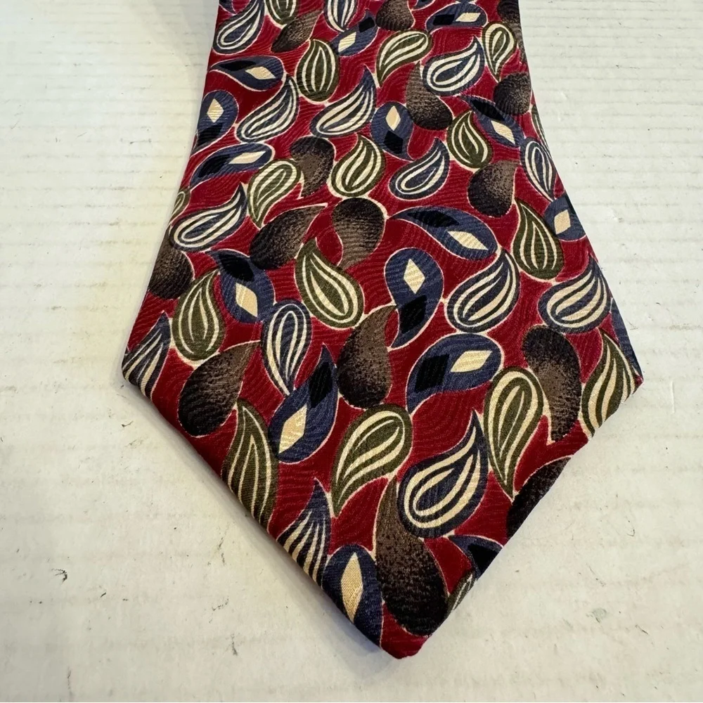 Vintage GIVENCy Monsieur Designer Silk Neck Tie Burgundy Business Preppy Classic